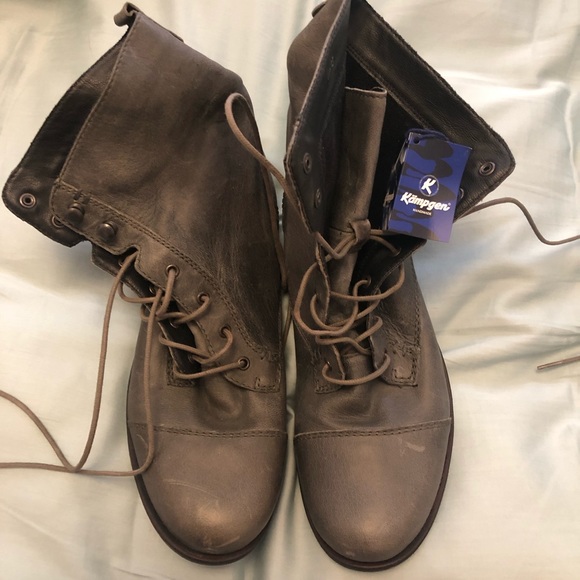 Boots - Picture 2 of 4